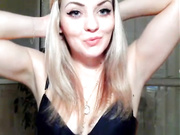 Сладкая xkoketkax небольшой стриптиз под конец