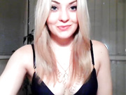 Сладкая xkoketkax небольшой стриптиз под конец