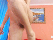 красотка разделась