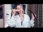 Molly-Bloomm минет 2 дилдо