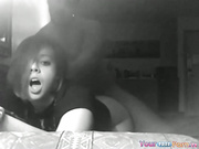 Teen Enjoys Her Orgasm With Face To The Cam