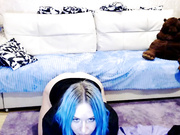 Vanillablue (тверкает жопкой)