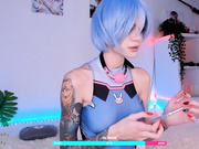 virtual_lady