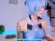 virtual_lady