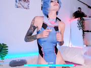 virtual_lady