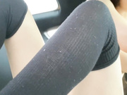 -MaybeBaby- сквирт в машине