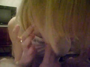 Алина делает минет