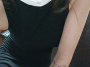 Cute-Anya показывает шикарную грудь