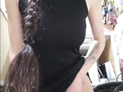 Cute Anya на работе без трусиков