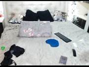 Sestrichka ласкает дырочки