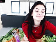 AmiraBlu - минетик с дилдо