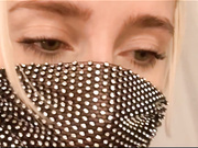 MaskaLady в примерочной