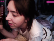 Reqwerer сосет большой член