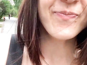 Тёлка за токены гуляет по улице топлесс, ч.2