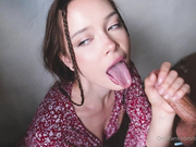 katekuray (onlykatekuray) со спермой во рту