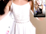 Viki брюнетка