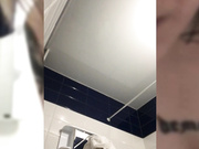 KateFatiadis в ванной