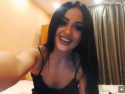 AliOliFox заставили делать приседания.