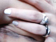 SashaGreen и ей киска - крупным планом.