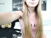 Alicehowold