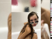 KiKas__so в ванной