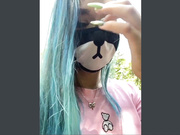 Amallllia с анальным хвостиком на улице