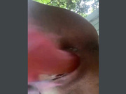 Amallllia трахает себя дилдо