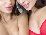 Аделина и Алина Фатхеевы (adelalinka) onlyfans