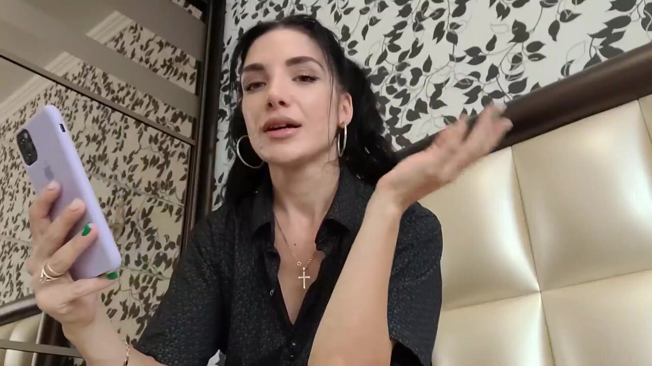 ANITAKHAHALOVA