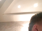 NandL села на телефон