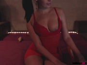 Молодой парень и девушка