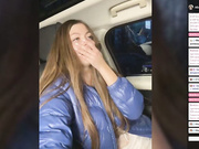 AliceMO показала сиськи мужику