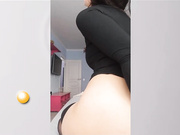 DaReina отымела попку в ожидании курьера