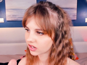 DollorieMe дилдо во рту-2