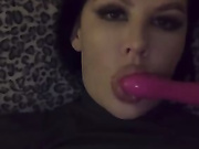 Изящный язычок fantastlips