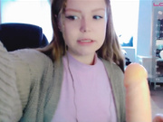 Kiska-Sofia показала киску