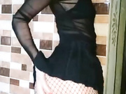 Lil (L)