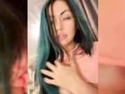 _RiNNa_ с дилдо