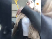 PrettyKatea шалит в общественном транспорте