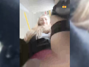 PrettyKatea шалит в общественном транспорте