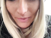 Kisa-Gav (сквирт в траллике около мужика)