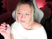 kiradivine 2022-02-14