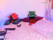 virtual_lady