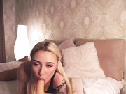 NaughtyBlond4