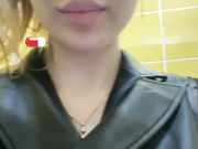 -Your_lusi-в туалете-3