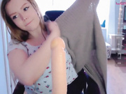 Kiska-Sofia трахает ротик и киску