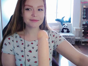 Kiska-Sofia берет в ротик-3