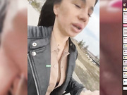 BellaLike с парке