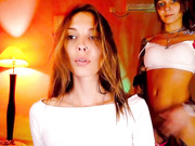 your__ecstasy (Nami из TreshGirls) с сестрой