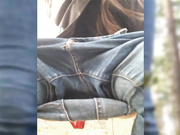 -Linda-дрочка в лесу